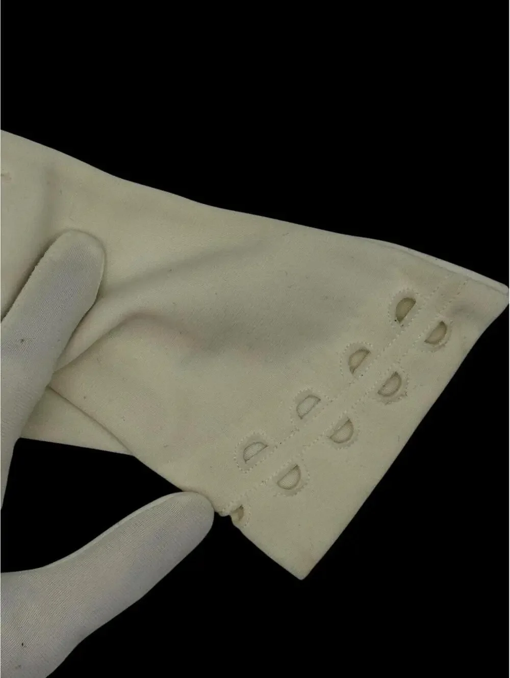 Vintage 1960s Fownes White Nylon Gloves, Embraceable Over-the-Wrist